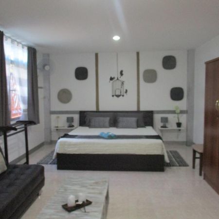 Similan Hotel Strand Bang Tao Exterior foto